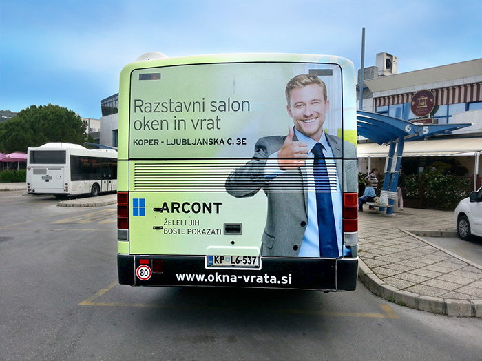 Oglaševanje na avtobusih | Sms Marketing d.o.o. | Oglas na zadnjem delu avtobusa - Arcont