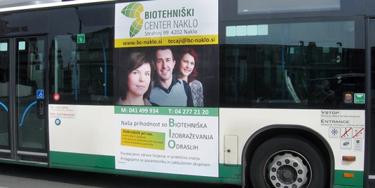 Advertising on buses in Slovenia | Sms Marketing d.o.o. | Advertisement on the left side of the bus - Biotehniski center Naklo