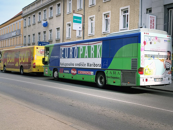 Oglaševanje na avtobusih | Sms Marketing d.o.o. | Oglas na avtobusu - celi avtobus - Europark