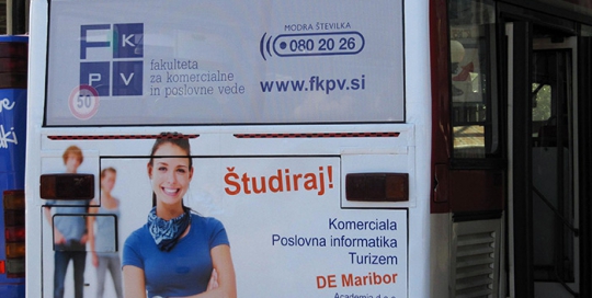 Werbung an Bussen | Sms Marketing d.o.o. | Werbung am hinteren Teil des Busses – FKPV