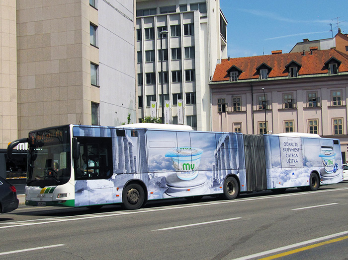 Oglaševanje na avtobusih | Sms Marketing d.o.o. | Oglas na avtobusu - celi avtobus - Ljubljanske mlekarne