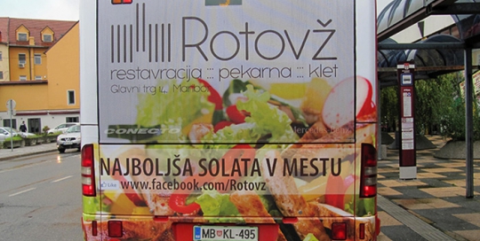 Werbung an Bussen | Sms Marketing d.o.o. | Werbung am hinteren Teil des Busses – Rotovz