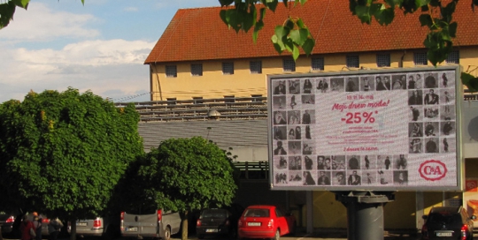 Oglaševanje na zunanjih oglasnih površinah | Sms Marketing d.o.o. | Oglas na digitalnem zaslonu - C&A